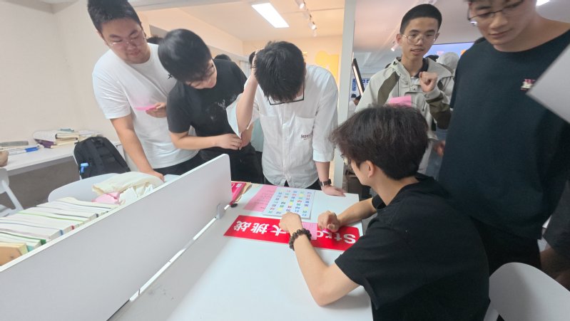机械与汽车工程学院举办“青马班...