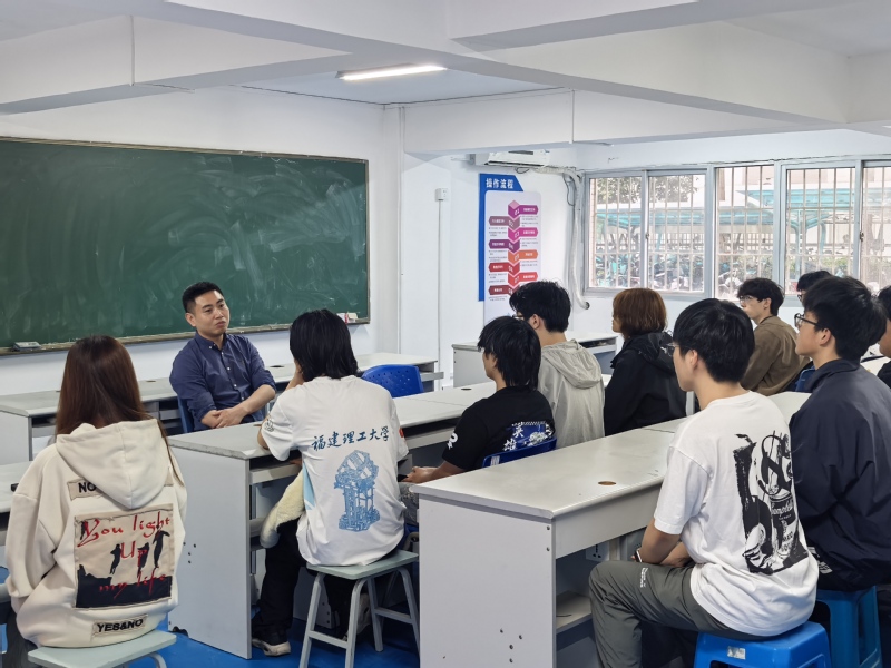师生面对面 赋能助成长——机械...